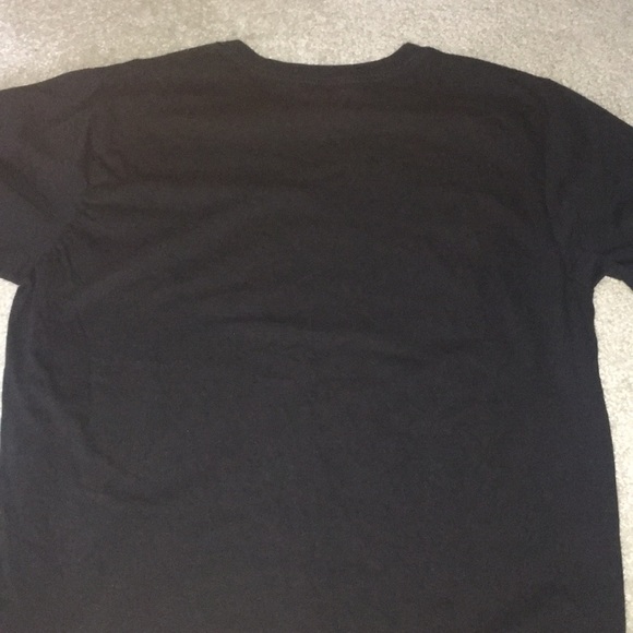 Black Nike SB Shirt - Picture 3 of 3